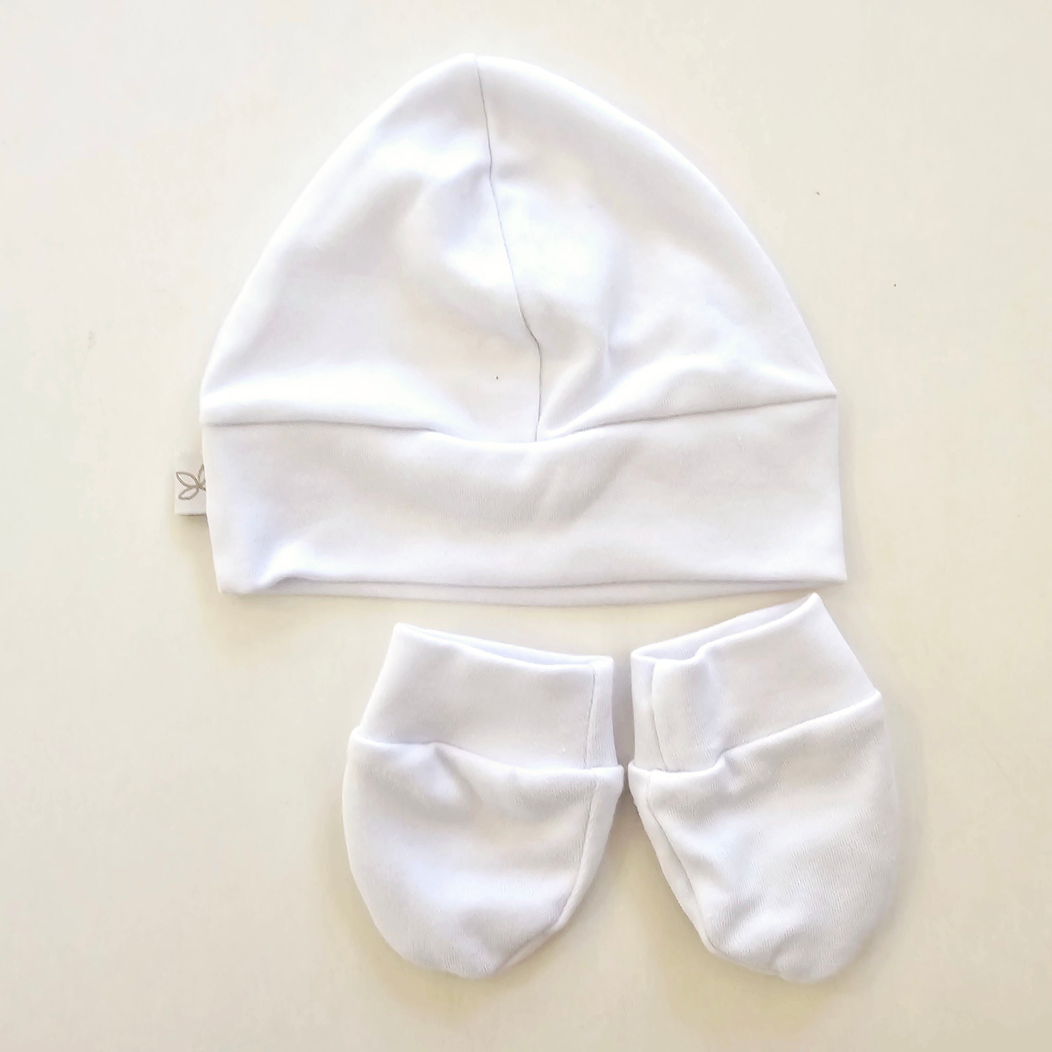Set Gorrito y Manoplas