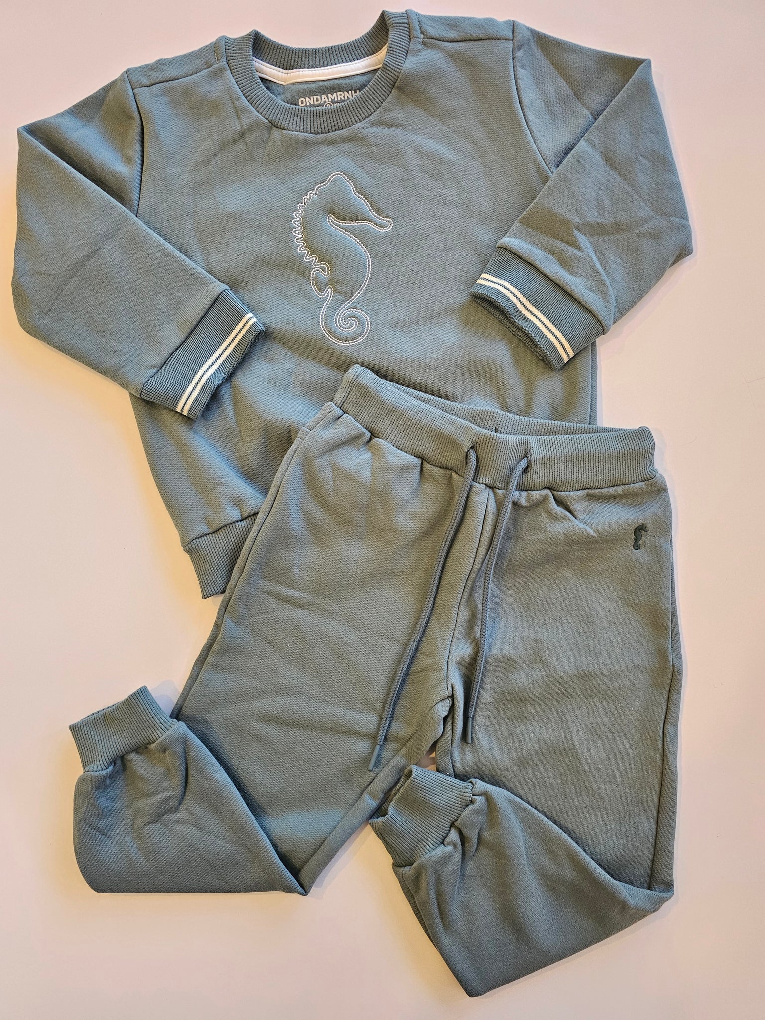 Conjunto OM Aspargo Moleton