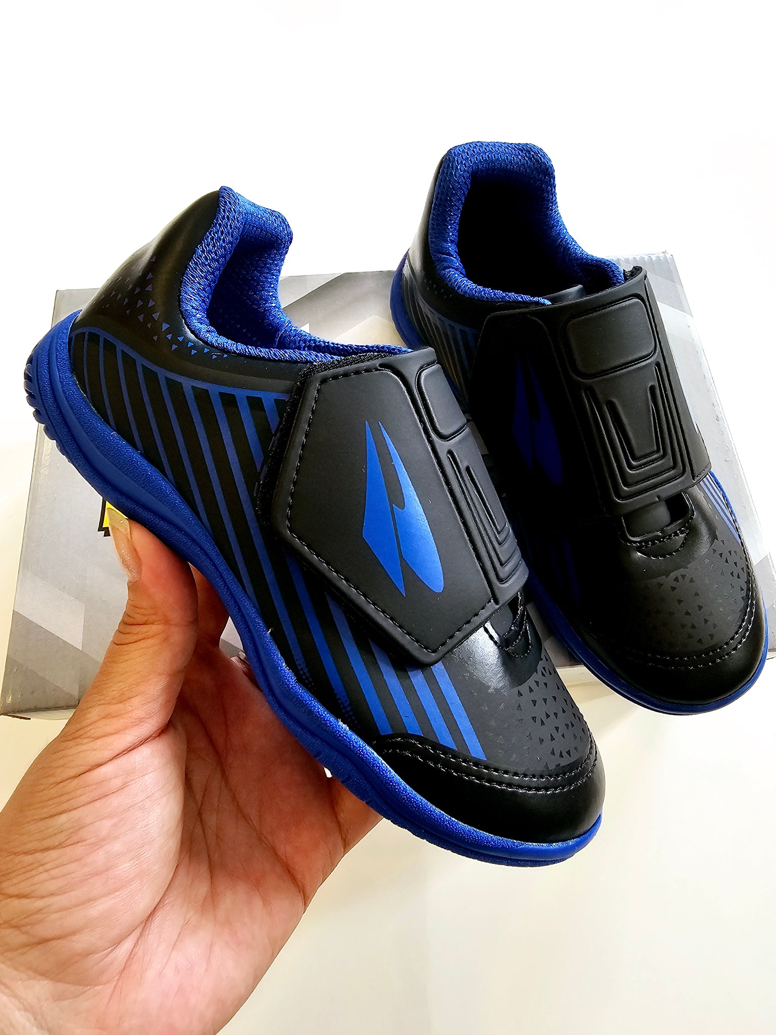 Todoterreno Negro Azul