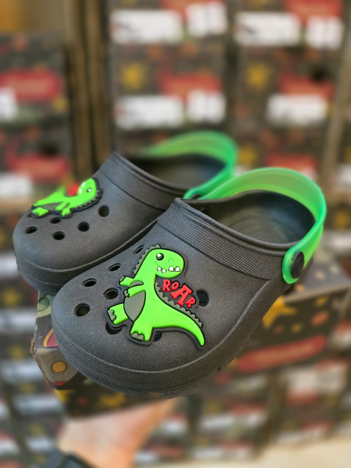 Crocs Dino Negro