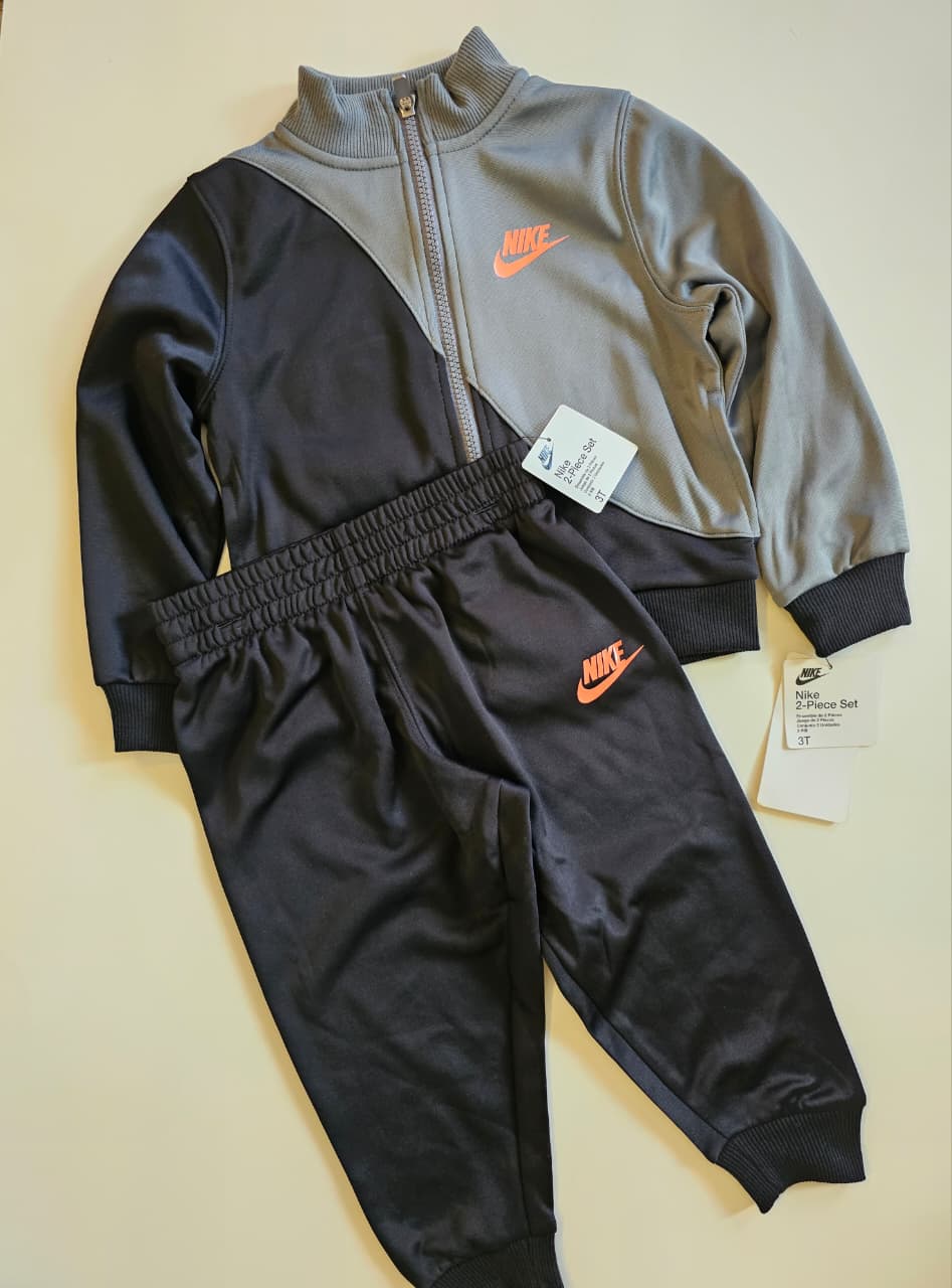 Conjunto Nike Negro / Gris