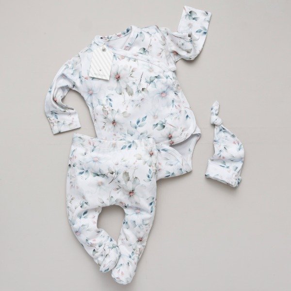 Set x3 piezas Beba Verte Reir Floral Blanco