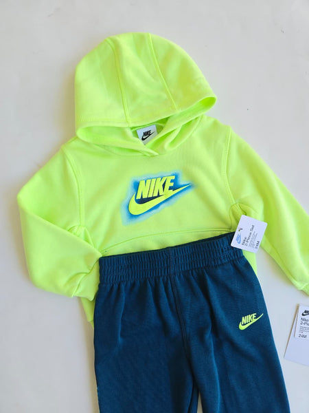 Conjunto Nene Buzó Capucha Nike