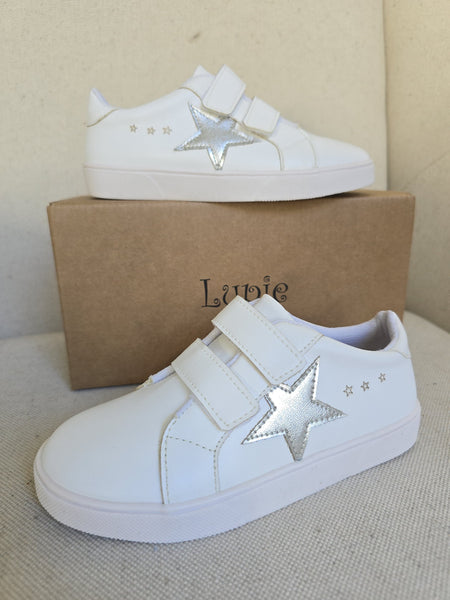 Calzado Blanco Doble Velcro Estrella