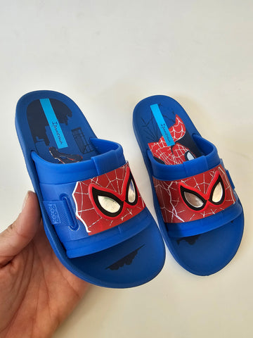 Zapatilla Azul de Spiderman