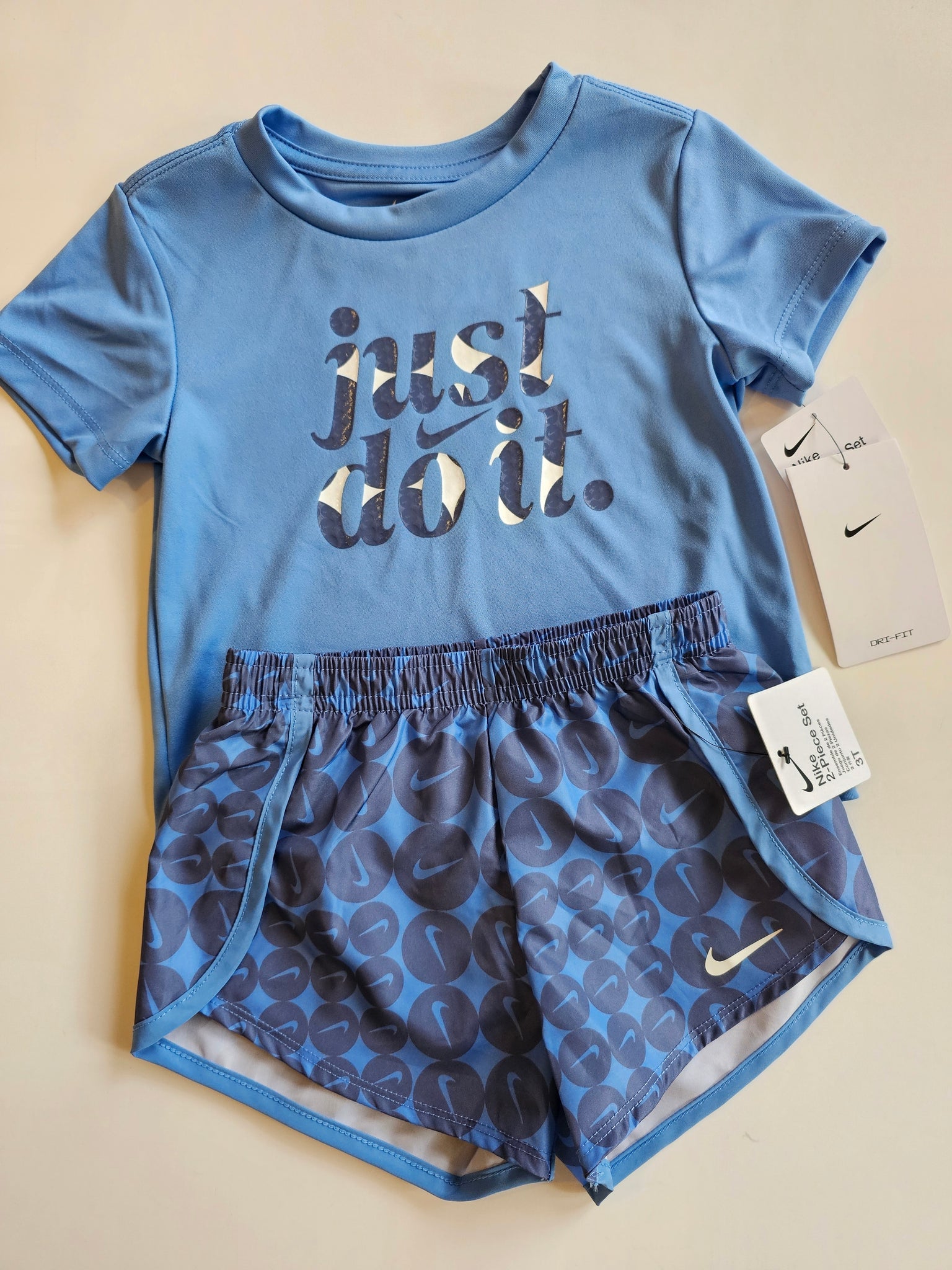 Conjunto Nike Azul nena